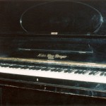 zbliżenie na klawiaturę pianina Heinz Theo Dreyer