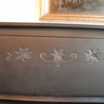 zbliżenie na zdobienia ornamenty roślinne